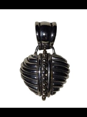 📣 Y2K Chunky Silver Tone Textured Heart 🩶 Pendant Beautiful Like New 😍🎁🎀